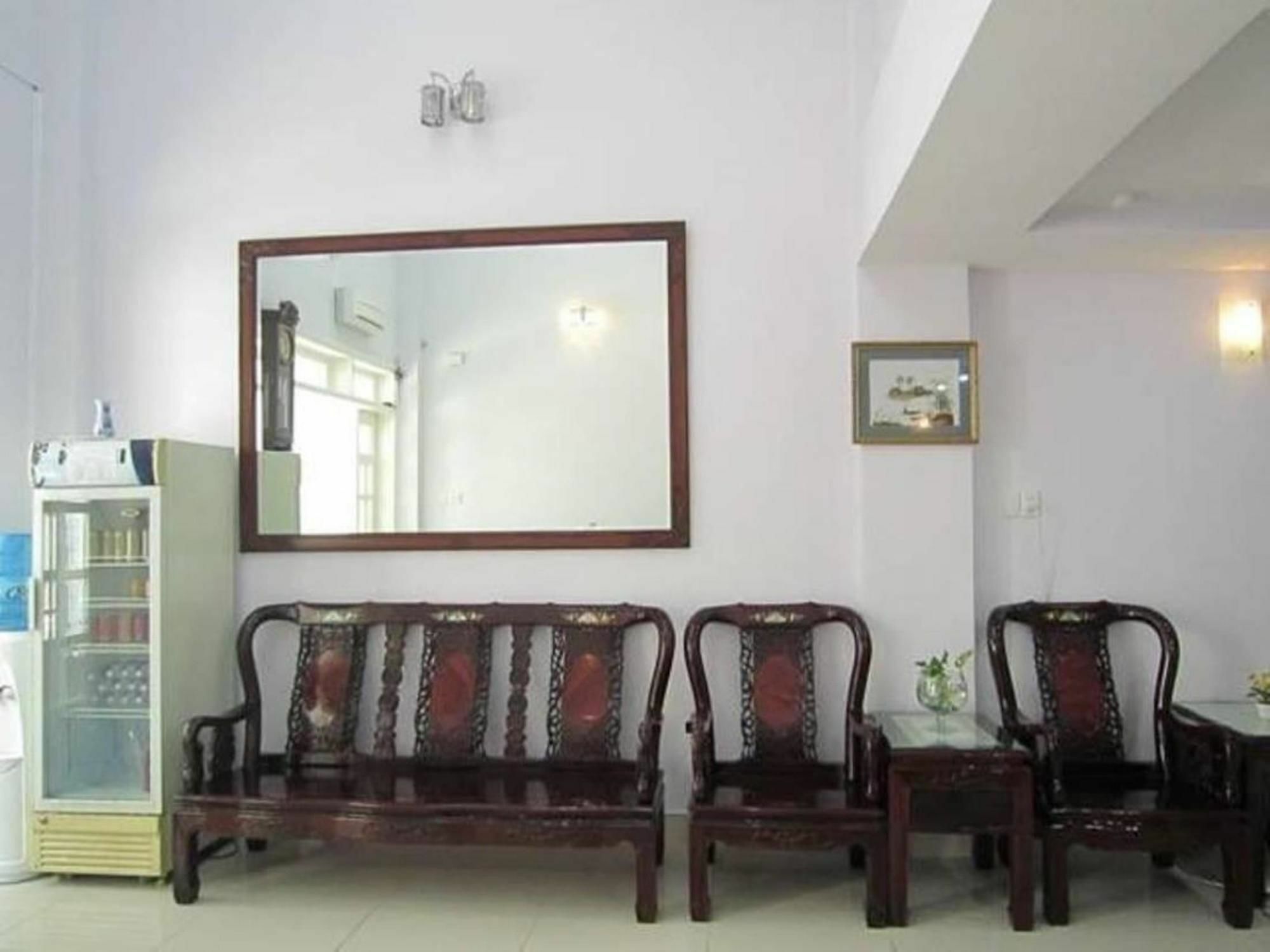 Reddoorz Anh Ngoc *